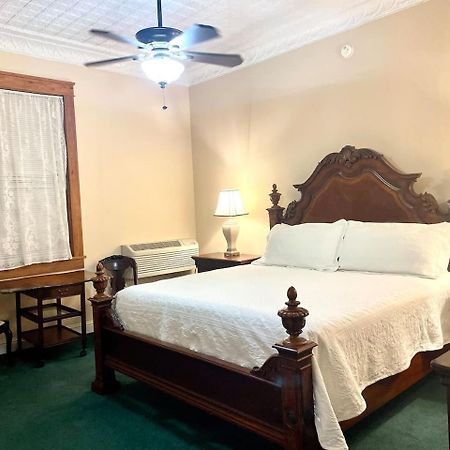 The Eastland Historic Hotel- Imperial Room المظهر الخارجي الصورة